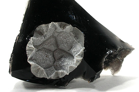 Photo of a cristobalite crystal.