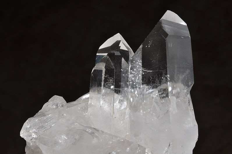 Photo of a quartz crystal.